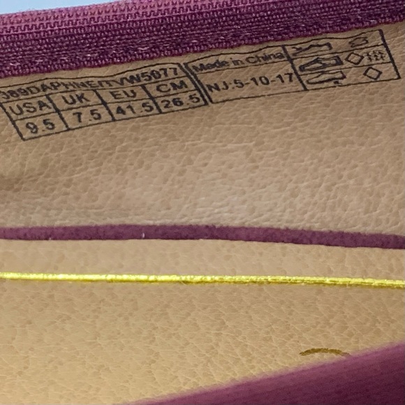 Vionic Daphne Suede Patent Block Heel Size 9.5 - Picture 9 of 11